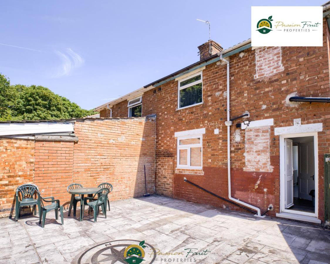 3 Bedroom Coventry House By Passionfruitproperties With Free Wi-Fi, Large Garden And Driveway - 52Nrc Exterior foto